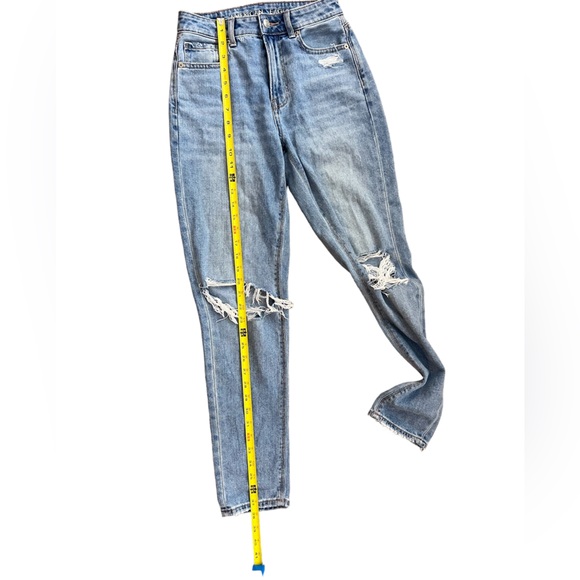 American Eagle Distressed Light Denim Mom Jeans Size 00 - Picture 15 of 16